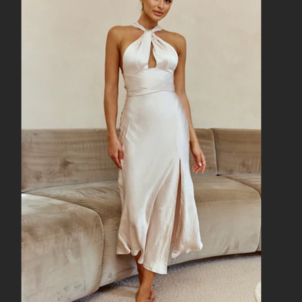 TE AMO HALTERNECK OPEN BACK MIDI DRESS CHAMPAGNE